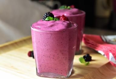 Raspberry Blackberry Smoothie Photo 1