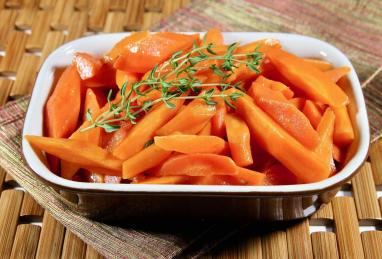 Sous Vide Maple-Glazed Carrots Photo 1