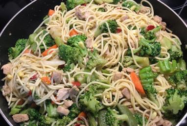 Stir Fried Pasta with Veggies Photo 1