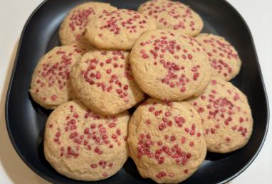 Chewy Strawberry Sugar Cookies Photo 1