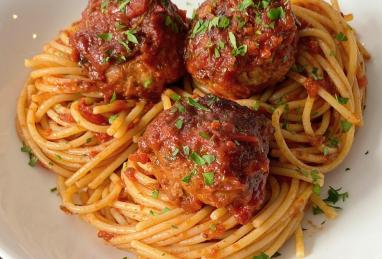 Vegan Spaghetti and (Beyond) Meatballs Photo 1