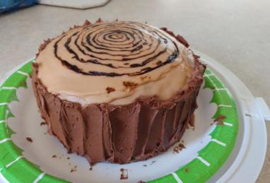 Nutmeg Feather Cake Photo 1