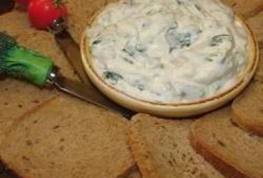 Pumpernickel Spinach Dip Photo 1