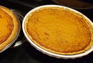 Goldilocks Sweet Potato Pie Photo 1