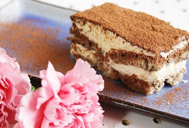 Classic Italian Tiramisu Photo 1