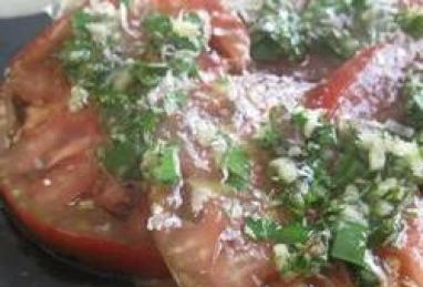 Sliced Tomatoes with Fresh Herb Dressing Photo 1