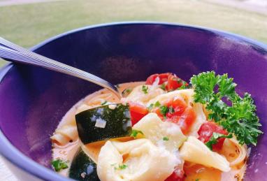 Creamy Vegetarian Tortellini Soup Photo 1