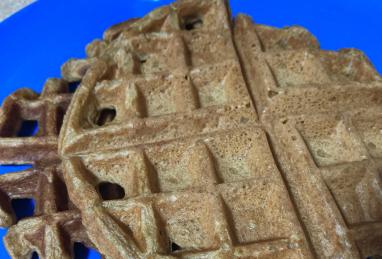 Perfect Pumpkin Spice Waffles Photo 1