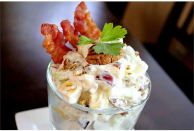 Elise's Favorite Waldorf Salad Photo 1