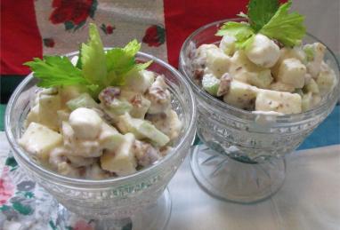 Date-Marshmallow Waldorf Salad Photo 1