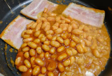 Easy Baked Beans Photo 1