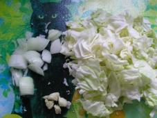 Beetroot Appetizer with Cabbage Garnish and Cottage Cheese in a Crock Pot Photo 5