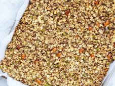 Holiday Spice Granola Photo 4