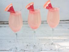 Healthy Grapefruit Lemonade Photo 5