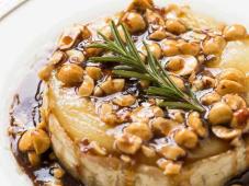 Honey Hazelnut Baked Brie Photo 4