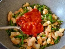 Potato Gnocchi with Asparagus and Shrimps Photo 9