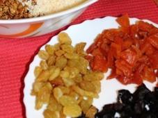 Fruit Salad with Crispy Muesli Photo 5