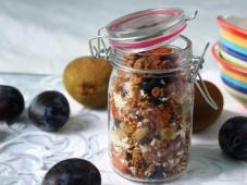 Fruit Salad with Crispy Muesli Photo 7