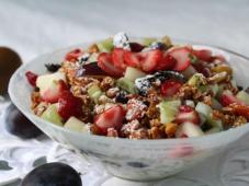 Fruit Salad with Crispy Muesli Photo 12