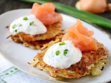 Potatoe Fritters with Salmon Photo 6