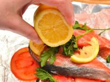 Salmon Steak in a Foil Photo 4