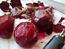 Balsamic-Glazed Roasted Beets Photo 3