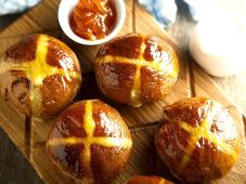 Easter Hot Cross Buns Photo 9