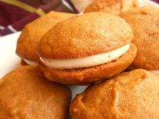 Pumpkin Whoopie Pies Photo 7