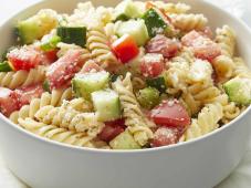 Simple Pasta Salad Photo 4