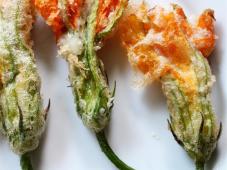 Fried Stuffed Squash Blossoms Photo 8