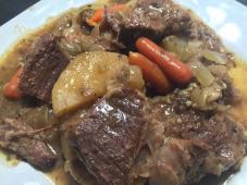 Easy Slow Cooker Beef Stew Photo 6