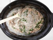 Easy Slow Cooker Beef Stroganoff Photo 4