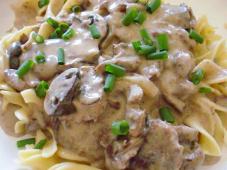 Daria's Slow Cooker Beef Stroganoff Photo 4