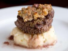 Blue Cheese Crusted Filet Mignon with Port Wine Sauce Photo 5