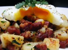 Deluxe Corned Beef Hash Photo 3