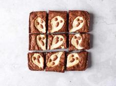 Ghost Cheesecake Brownies Photo 11