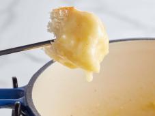 Cheese Fondue Photo 6