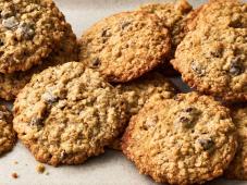 Chewy Chocolate Chip Oatmeal Cookies Photo 6