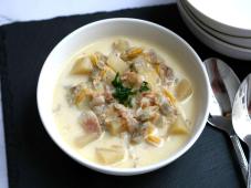 New England Clam Chowder Photo 4