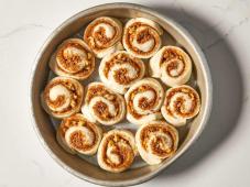 Easy Cinnamon Rolls Photo 6