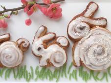 Cinnamon Roll Bunnies Photo 7