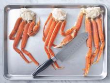 Crab Legs with Garlic Butter Sauce Photo 2