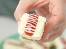 Copycat Philadelphia Strawberry Cheesecake Bites Photo 9