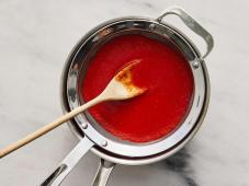 How to Make Homemade Sriracha Sauce Photo 4