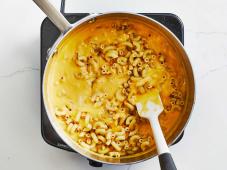 Simple Macaroni and Cheese Photo 7