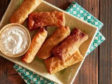 Southwestern Egg Rolls with Avocado Cilantro Sauce Photo 8