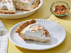 Old-Fashioned Coconut Cream Pie Photo 9