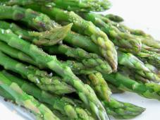 Simply Steamed Asparagus Photo 4