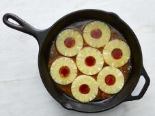 Old Fashioned Pineapple Upside-Down Cake Photo 3