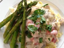 Creamy Chicken Fettuccine Alfredo Photo 5